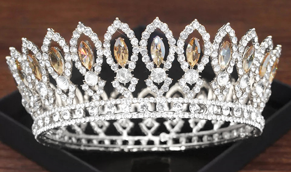 Grand Supreme Crown